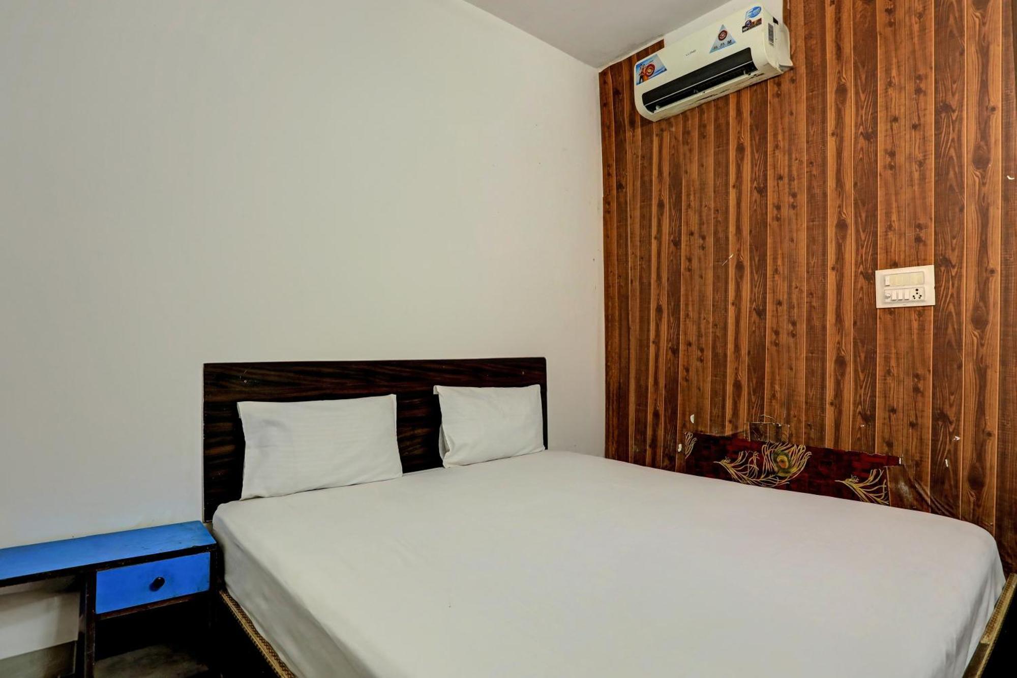Hotel O Raaz Hotel Delhi Zewnętrze zdjęcie