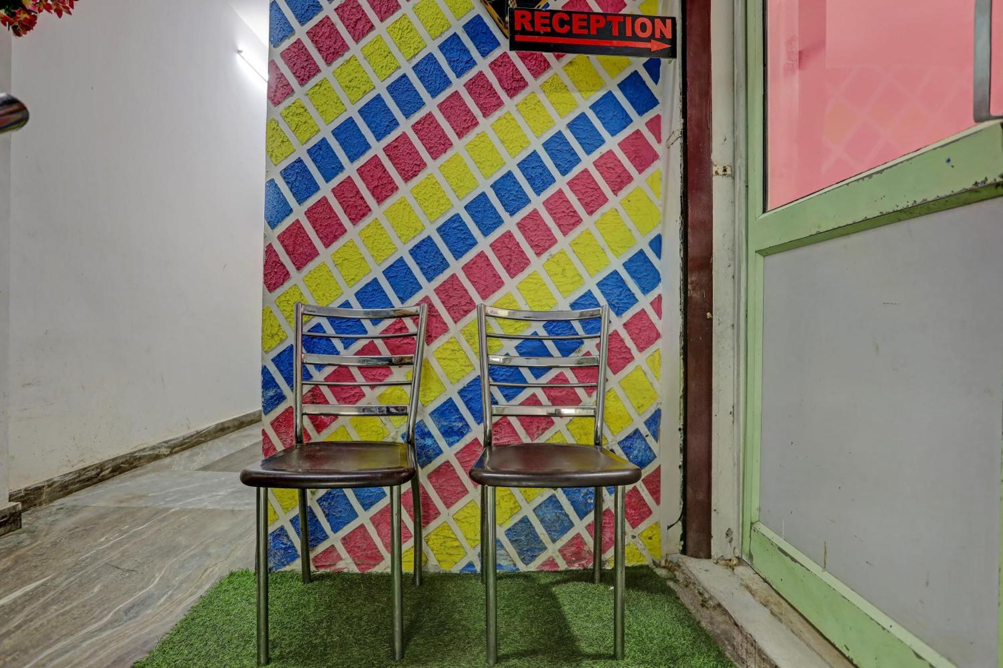 Hotel O Raaz Hotel Delhi Zewnętrze zdjęcie