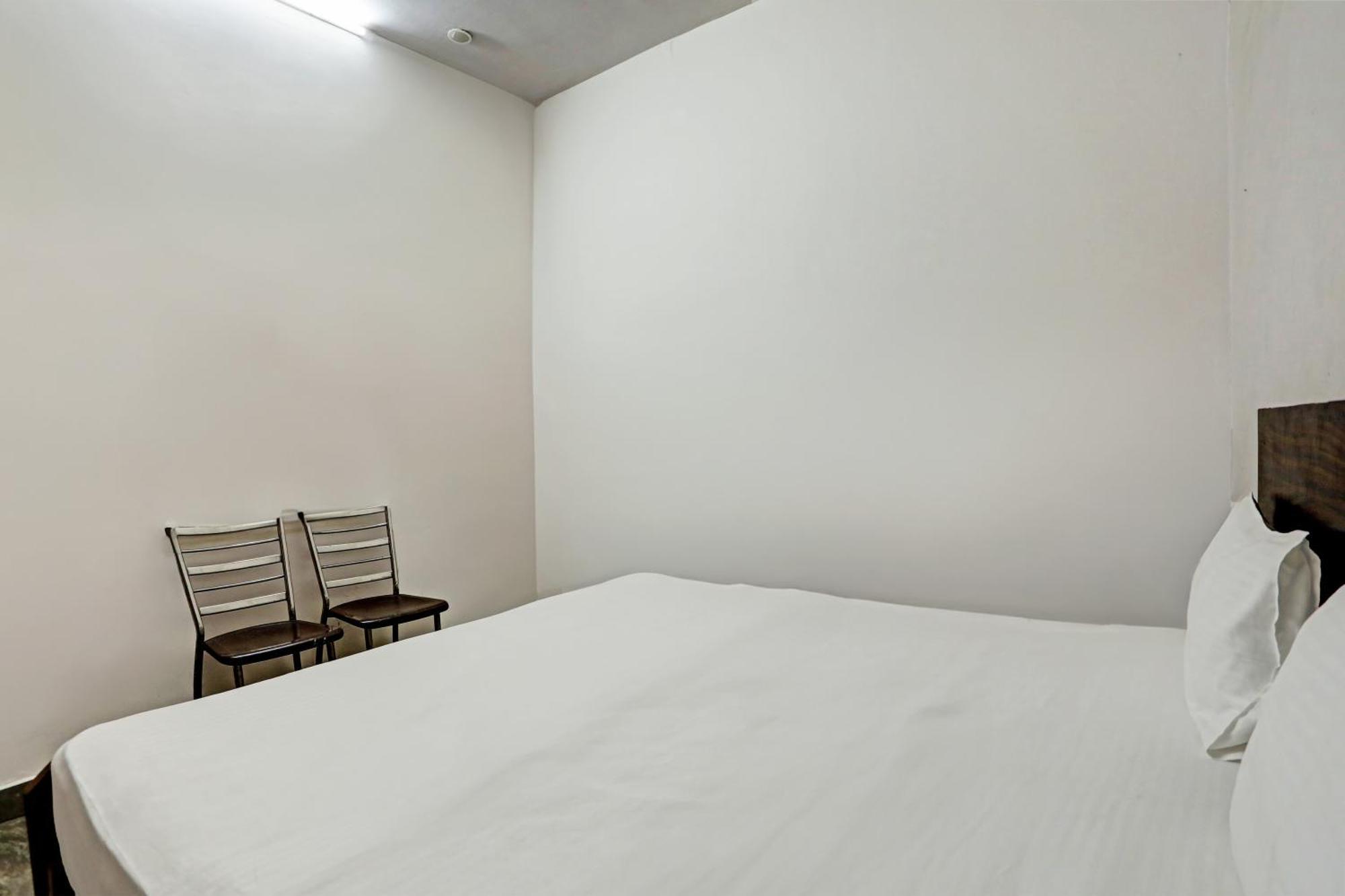 Hotel O Raaz Hotel Delhi Zewnętrze zdjęcie